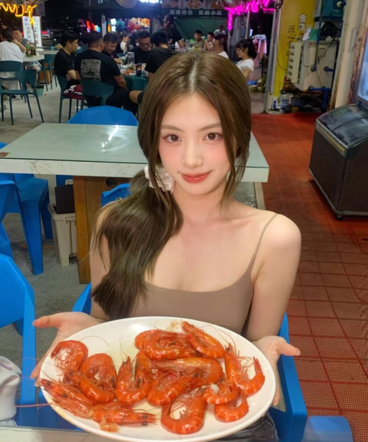 小寡妇在线观看免费播放电视剧,在线视频网站